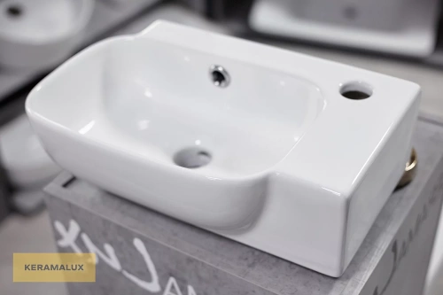 Умывальник CeramaLux 78580L