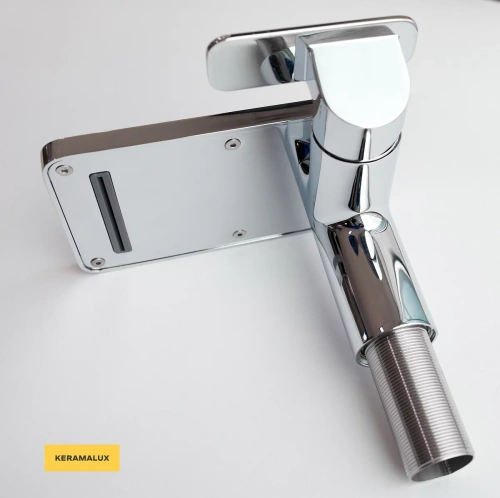 Смеситель для умывальника Ahti Naantali NT201001