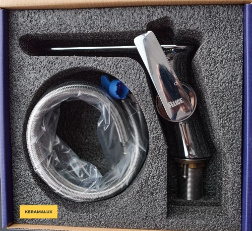 Смеситель для умывальника Vivi Felice 0230