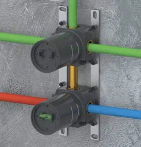 Скрытая часть вертикальная на 3 выхода Remer WBOX93