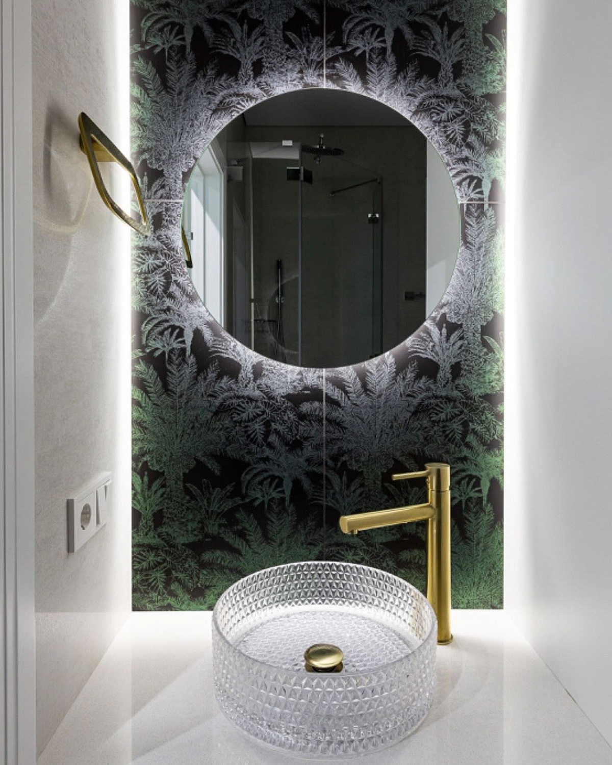 Совместное воплощение идеи санузла вместе с @masha.chebotkova и @polinashott