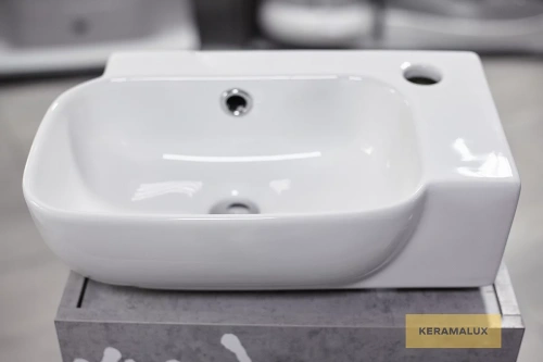Умывальник CeramaLux 78580L