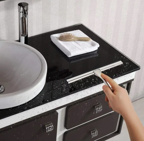 Скребок Rea YZ-G04 chrome 70000