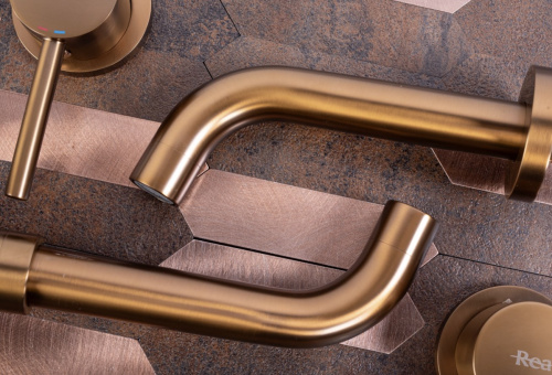 Смеситель для раковины Rea Lungo Copper Brush B4600