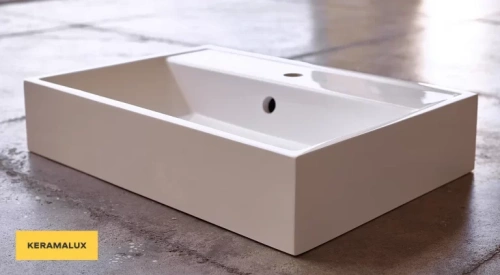 Умывальник Andrea Malta 600